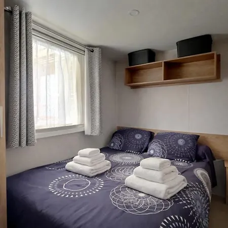 Mobilhome Le Doux - La Hébergement de vacances