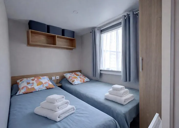 Mobilhome Le Doux - La Hébergement de vacances *